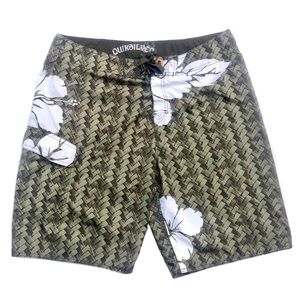 Quiksilver Hawaiian Floral Surf Swim Green Board Casual Packable Shorts EUC 38